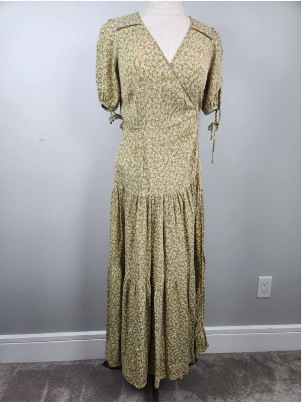 Christy Dawn Augusta Wrap Dress Rose Garden Size XS Adjustable Fit Cottagecore - Picture 4 of 16
